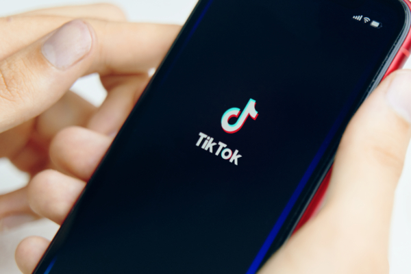 Iphone e Tik Tok