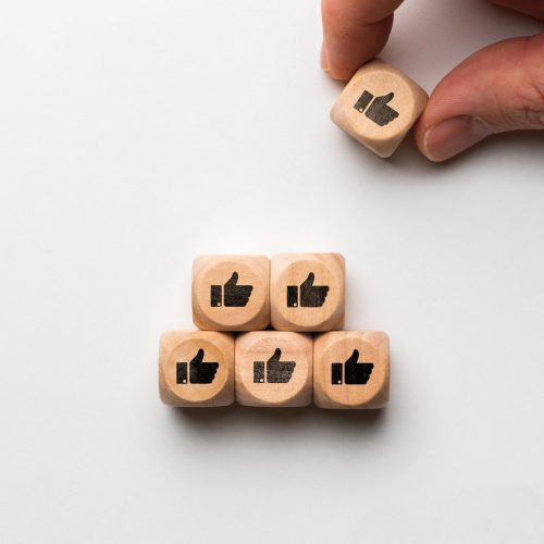 The concept of universal approval in social networks. A set of activities in the form of likes or thumbs up